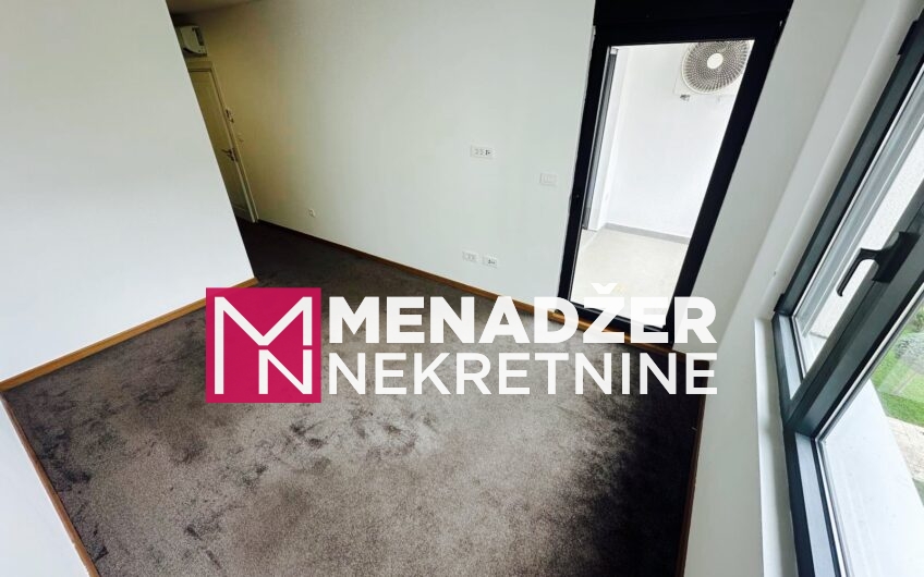 TROSOBAN PRAZAN STAN 120 m², GARAŽA – TOLOŠKA ŠUMA