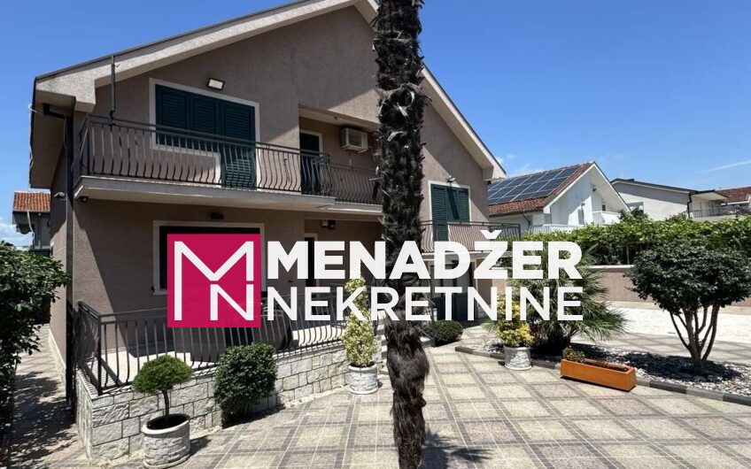 KUĆA 240 m2 – STARI AERODROM