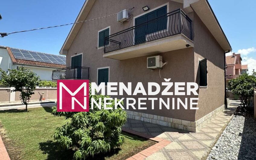 KUĆA 240 m2 – STARI AERODROM