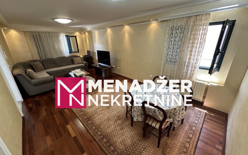 KUĆA 240 m2 – STARI AERODROM