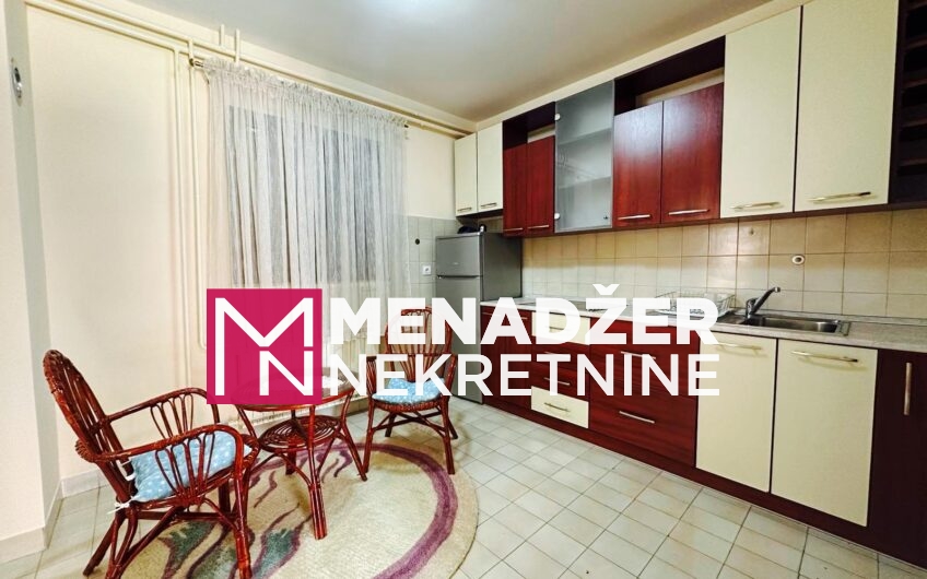 KUĆA 240 m2 – STARI AERODROM