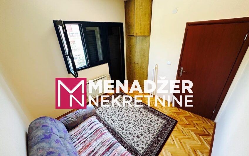 KUĆA 240 m2 – STARI AERODROM