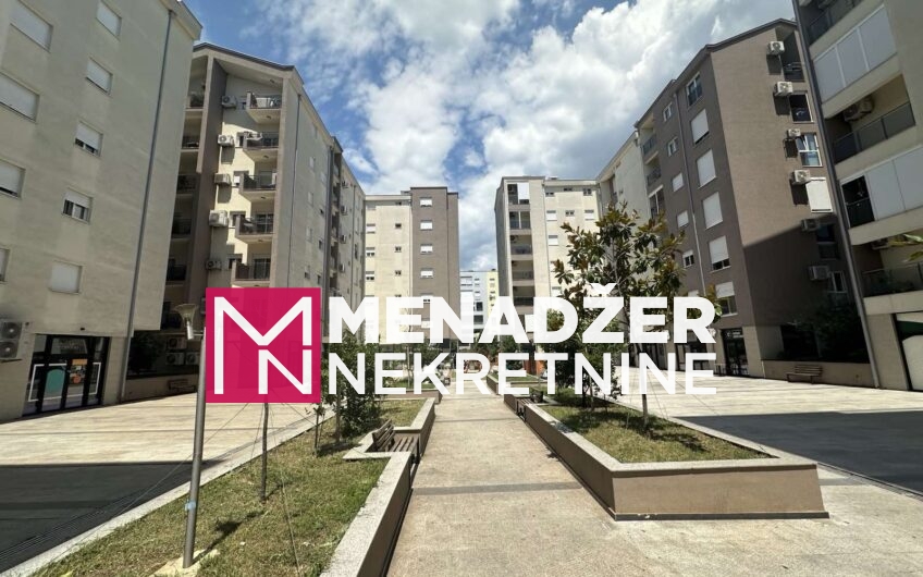 DVOSOBAN NAMJEŠTEN STAN 73 m², GARAŽA – BLOK 9