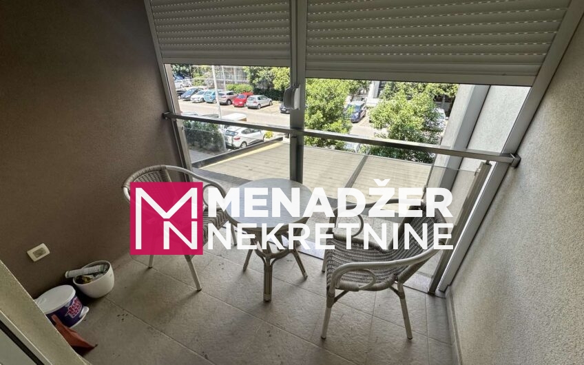 DVOSOBAN NAMJEŠTEN STAN 73 m², GARAŽA – BLOK 9