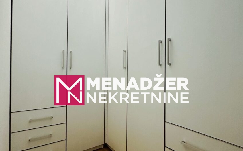 DVOSOBAN NAMJEŠTEN STAN 73 m², GARAŽA – BLOK 9