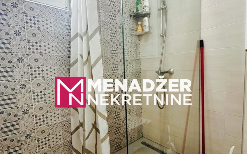DVOSOBAN NAMJEŠTEN STAN 73 m², GARAŽA – BLOK 9