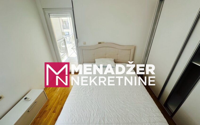 DVOSOBAN NAMJEŠTEN STAN 73 m², GARAŽA – BLOK 9