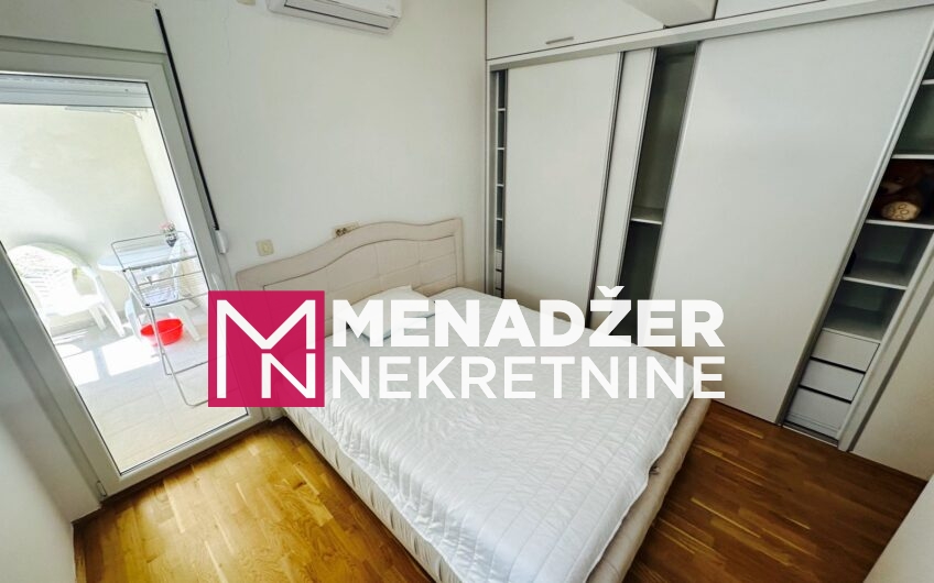 DVOSOBAN NAMJEŠTEN STAN 73 m², GARAŽA – BLOK 9