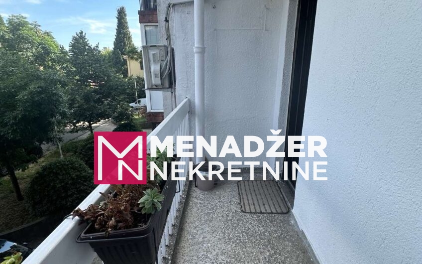 GARSONjERA NAMJEŠTENA 28 m2 – ZABJELO