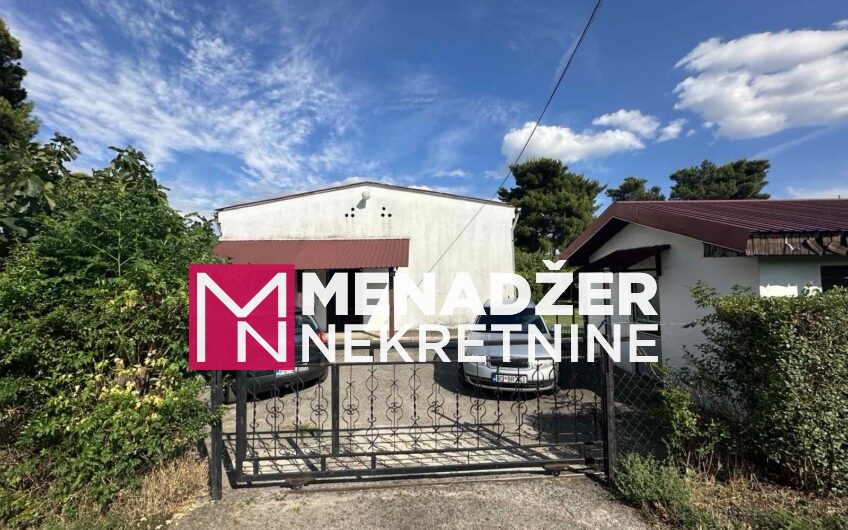 KUĆA 55 m² + 35 m² POMOĆNA KUĆA 35 m², PLAC 280 m² – MASLINE