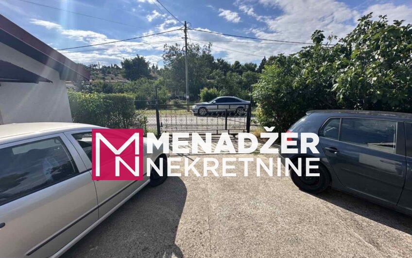 KUĆA 55 m² + 35 m² POMOĆNA KUĆA 35 m², PLAC 280 m² – MASLINE