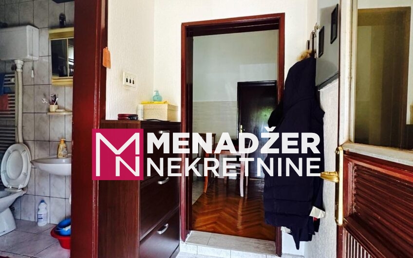 KUĆA 55 m² + 35 m² POMOĆNA KUĆA 35 m², PLAC 280 m² – MASLINE
