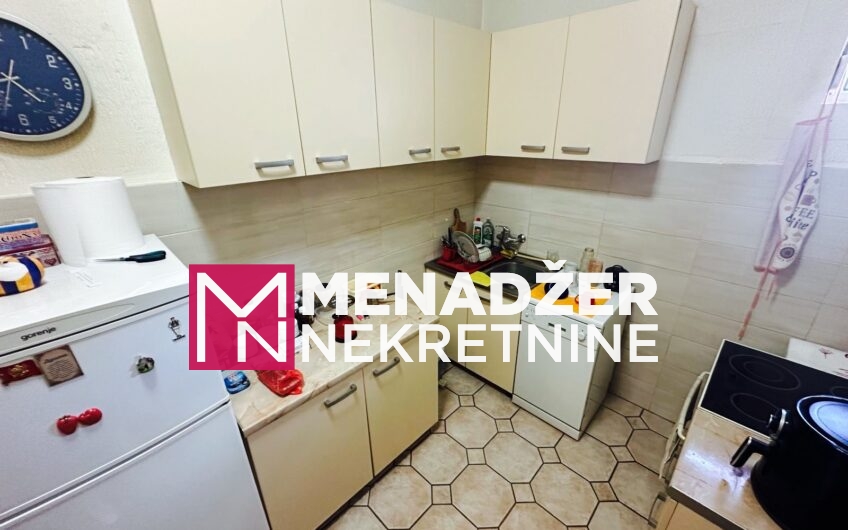 KUĆA 55 m² + 35 m² POMOĆNA KUĆA 35 m², PLAC 280 m² – MASLINE