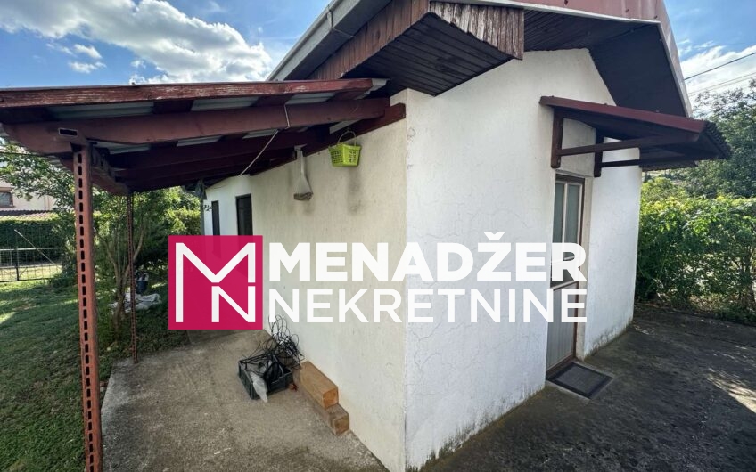 KUĆA 55 m² + 35 m² POMOĆNA KUĆA 35 m², PLAC 280 m² – MASLINE