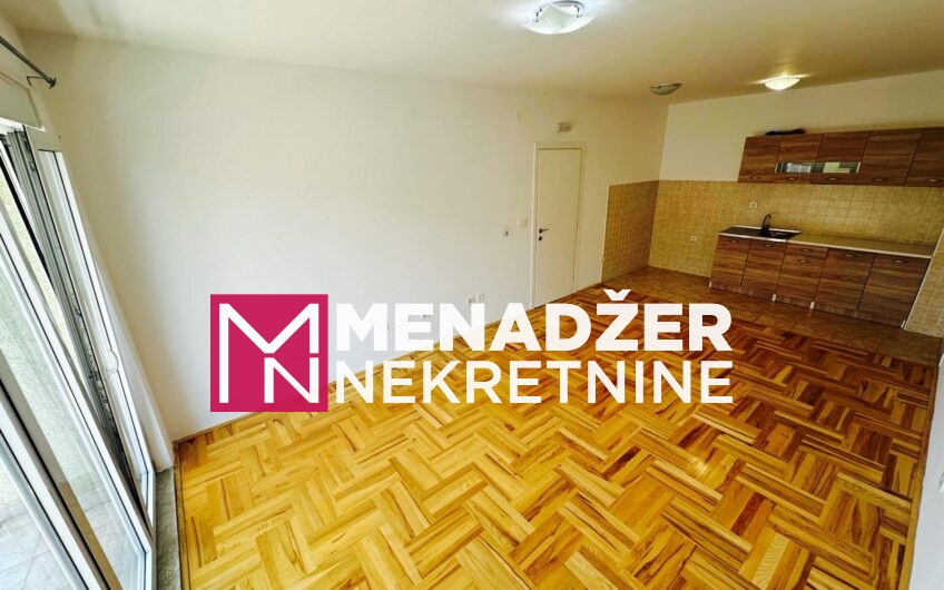 DVOSOBAN PRAZAN STAN 66 m² – STARI AERODROM