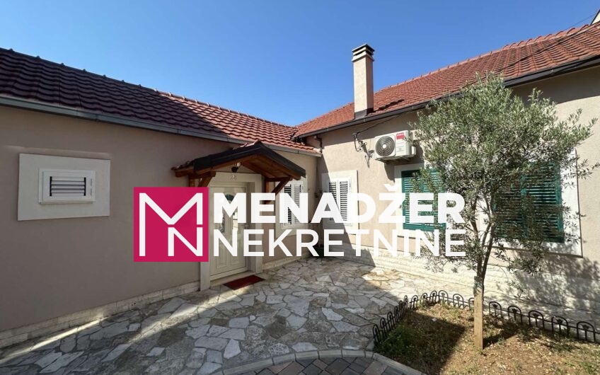 KUĆA NAMJEŠTENA 85 m² – CENTAR