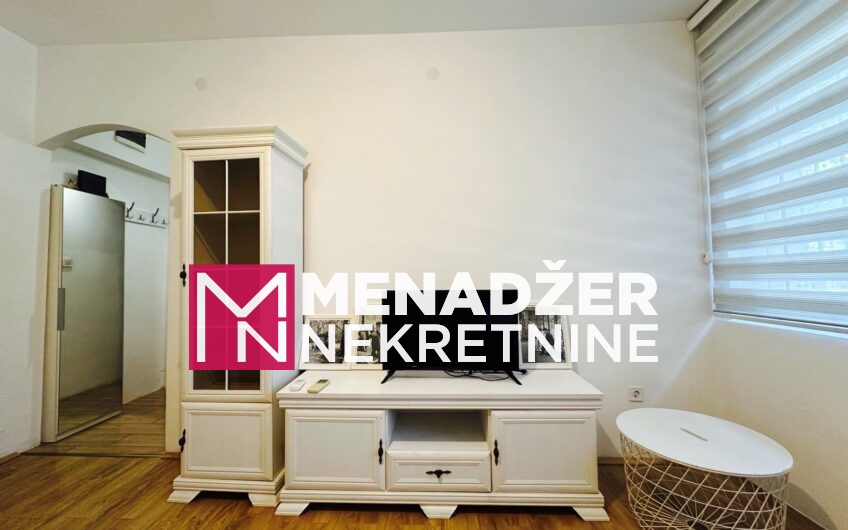 GARSONjERA NAMJEŠTENA 23 m² – PREKO MORAČE