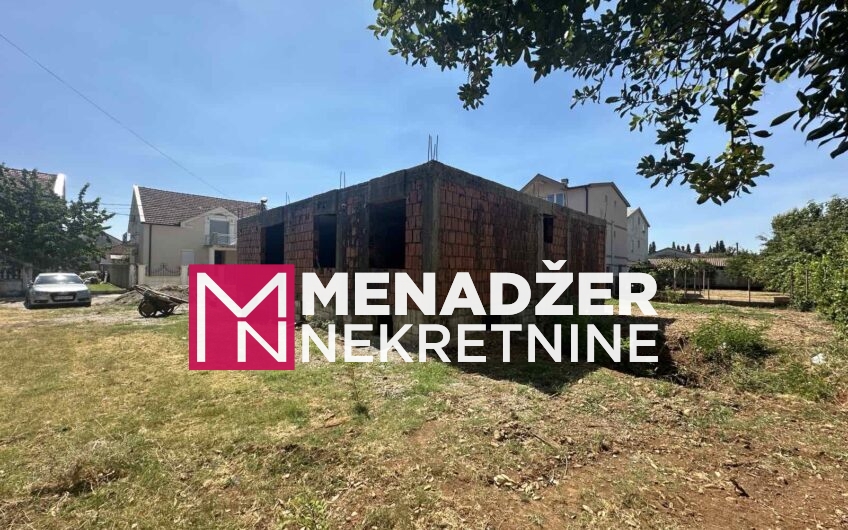 KUĆA 120 m², PLAC 610 m² – GORNjA GORICA