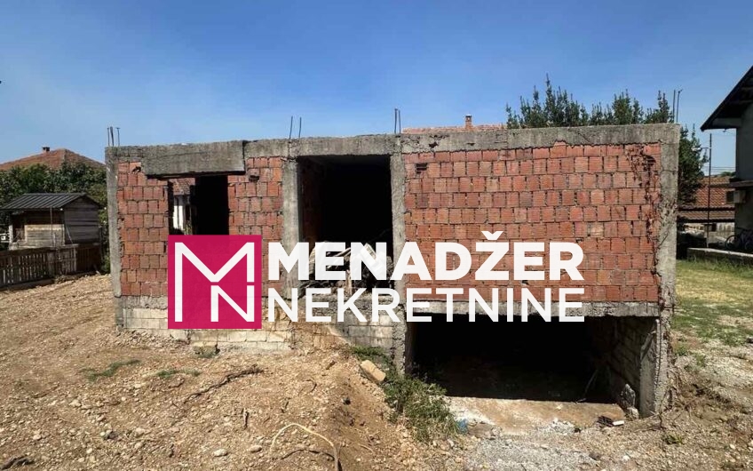KUĆA 120 m², PLAC 610 m² – GORNjA GORICA