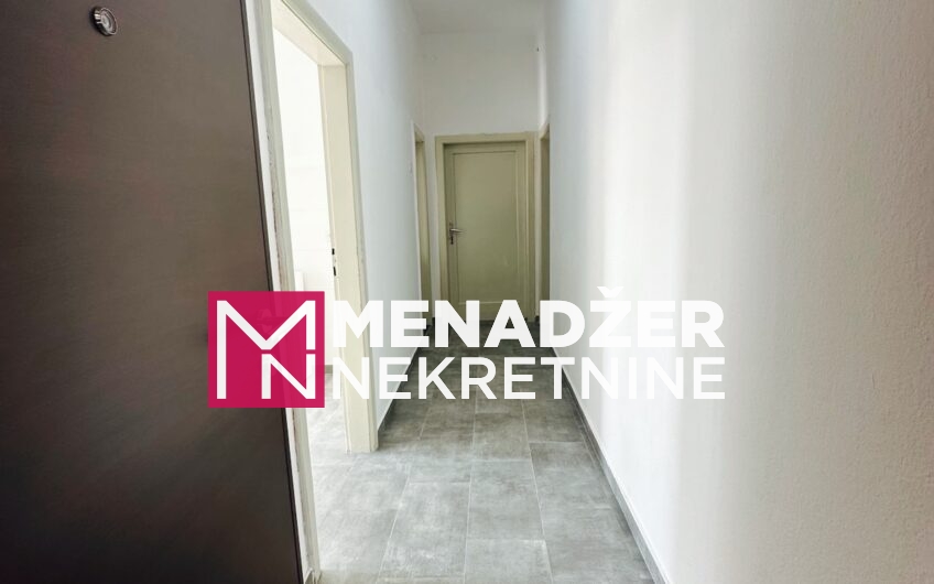 DVOSOBAN PRAZAN STAN 70 m2- CENTAR