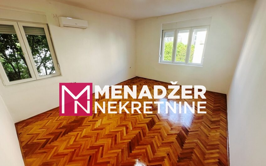 DVOSOBAN PRAZAN STAN 70 m2- CENTAR