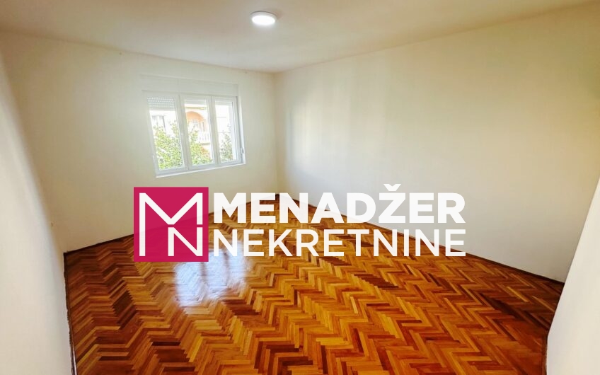 DVOSOBAN PRAZAN STAN 70 m2- CENTAR