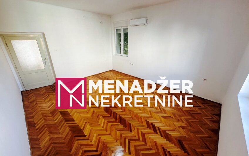 DVOSOBAN PRAZAN STAN 70 m2- CENTAR
