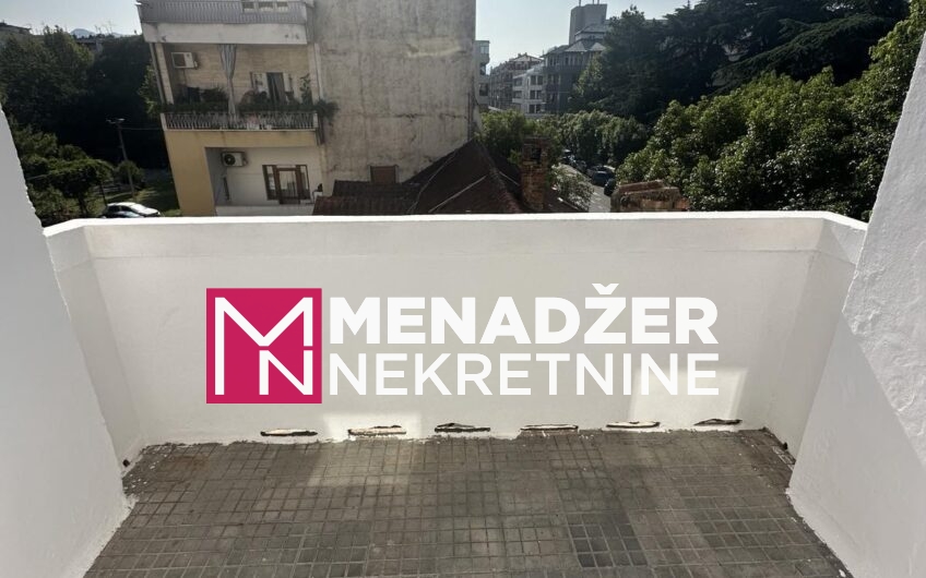 DVOSOBAN PRAZAN STAN 70 m2- CENTAR
