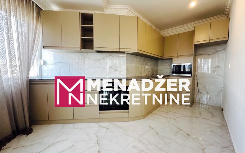 ČETVOROSOBAN LUX NAMJEŠTEN STAN 220 m² – STARI AERODROM