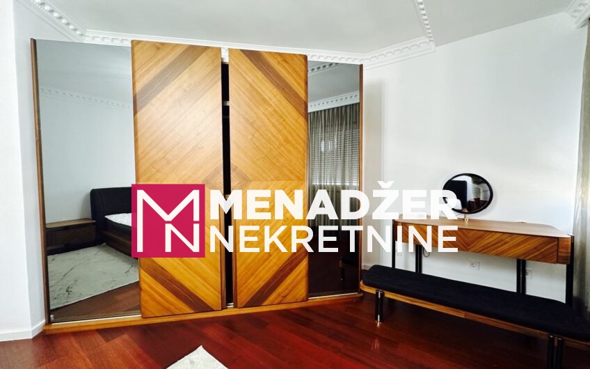 ČETVOROSOBAN LUX NAMJEŠTEN STAN 220 m² – STARI AERODROM