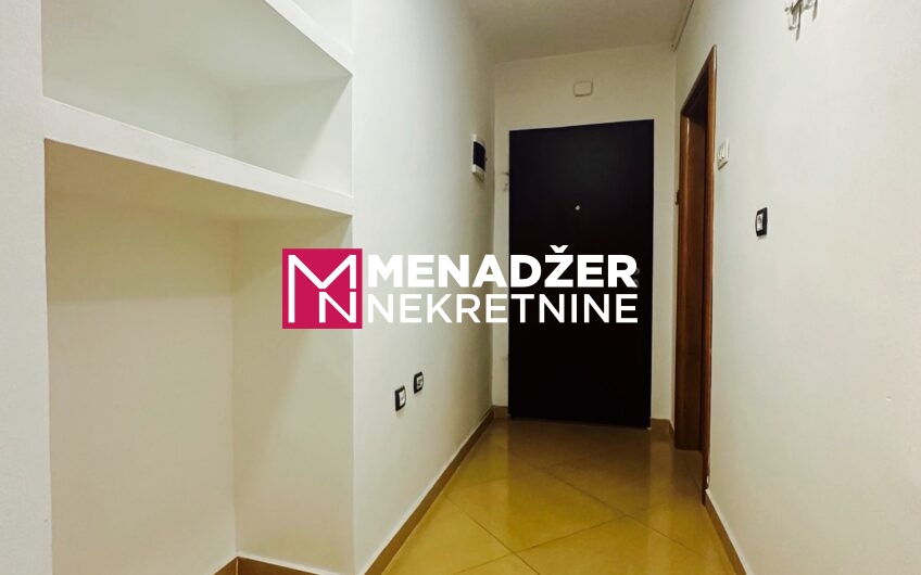 POSLOVNI PROSTOR 60 m² – PREKO MORAČE