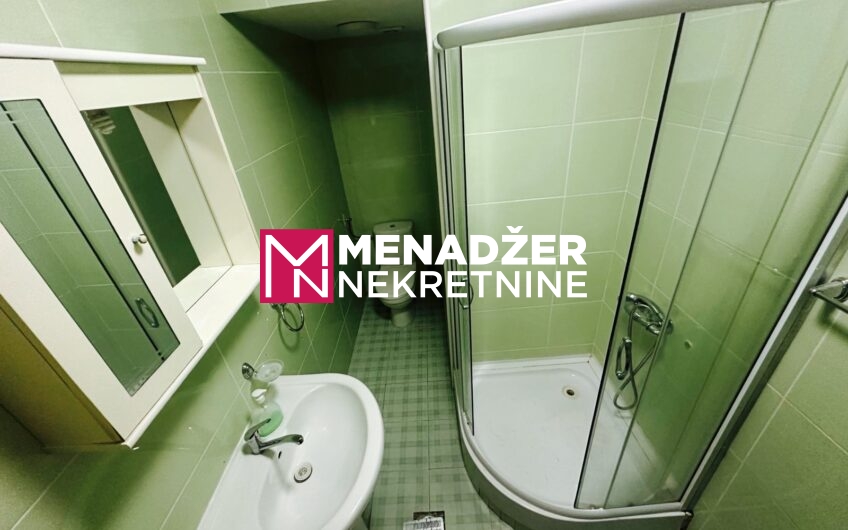 POSLOVNI PROSTOR 60 m² – PREKO MORAČE