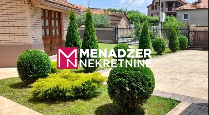 KUĆA 200 m², PLAC 500 m² – TOLOŠI