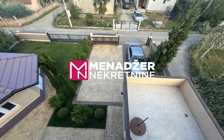 KUĆA 200 m², PLAC 500 m² – TOLOŠI