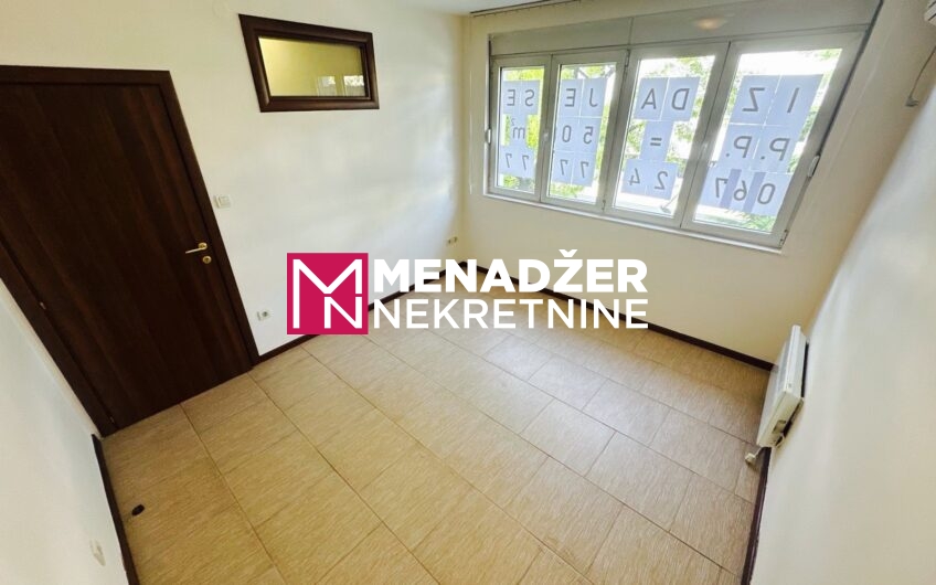 POSLOVNO – KANCELARIJSKI PROSTOR 50 m² – PREKO MORAČE