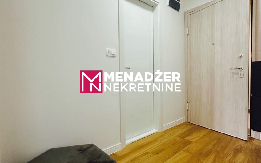 JEDNOSOBAN NAMJEŠTEN 42 m2 – CENTRAL POINT