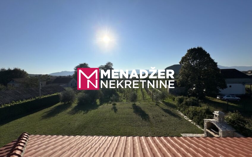 KUĆA LUX NAMJEŠTENA 220 m² – PRIČELjE