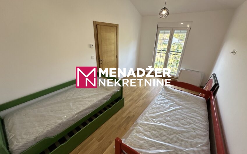 KUĆA LUX NAMJEŠTENA 220 m² – PRIČELjE