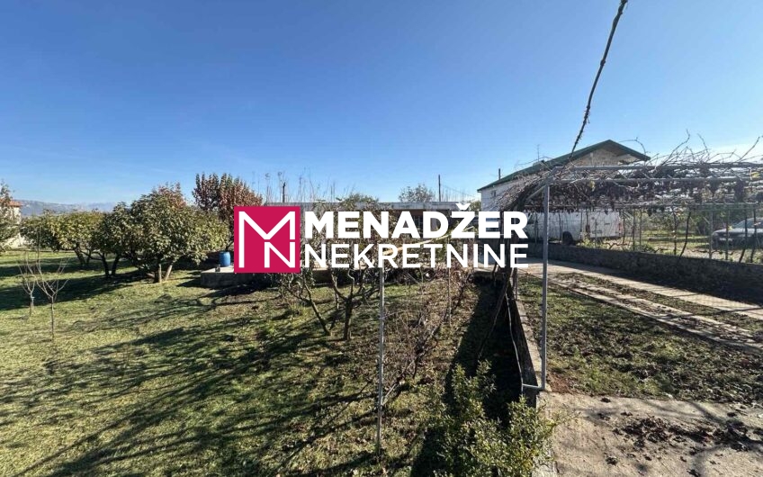 KUĆA 90 m², PLAC 2 587 m² – NOVO SELO