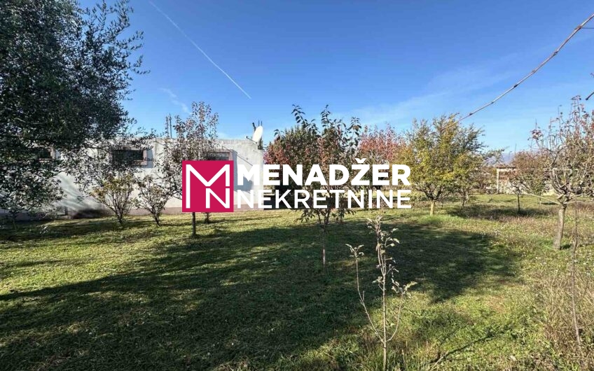 KUĆA 90 m², PLAC 2 587 m² – NOVO SELO