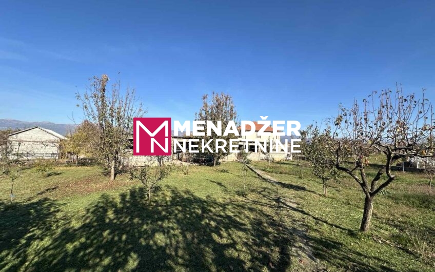 KUĆA 90 m², PLAC 2 587 m² – NOVO SELO