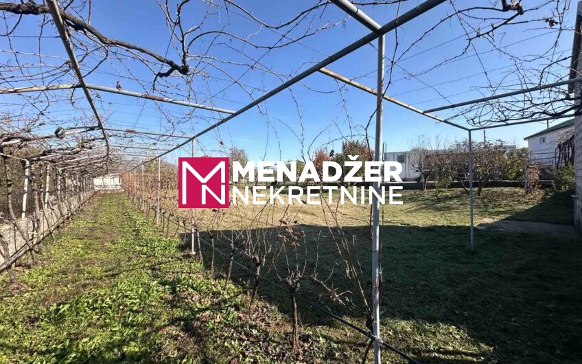 KUĆA 90 m², PLAC 2 587 m² – NOVO SELO