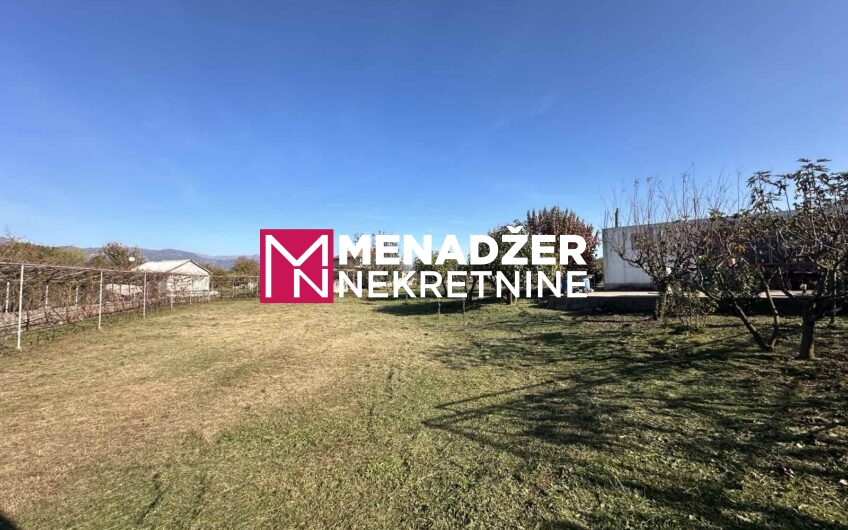KUĆA 90 m², PLAC 2 587 m² – NOVO SELO