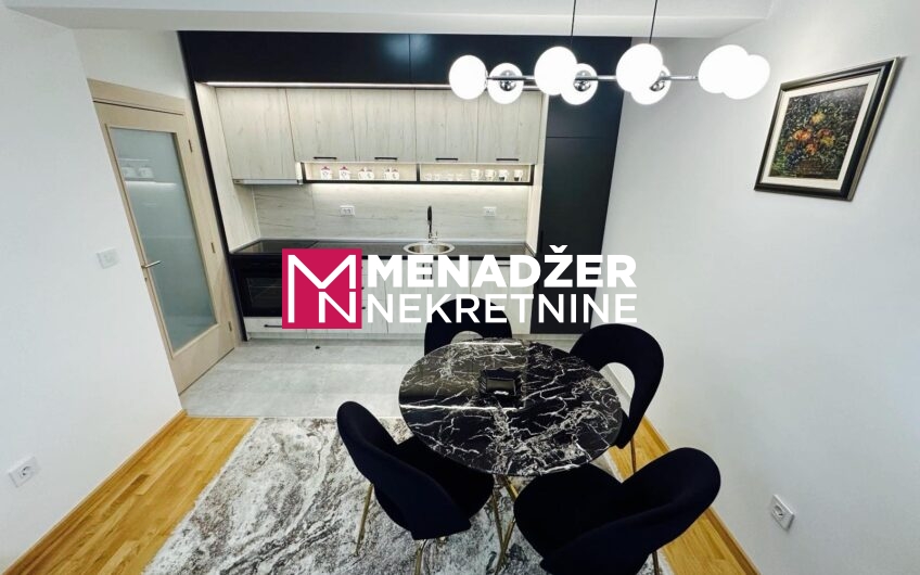 DVOSOBAN STAN 60 m² , GARAŽA – STARA VAROŠ
