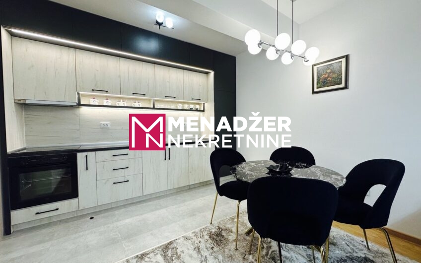 DVOSOBAN STAN 60 m² , GARAŽA – STARA VAROŠ
