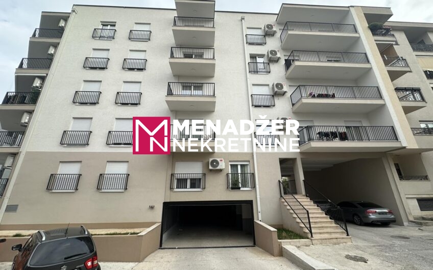 DVOSOBAN STAN 60 m² , GARAŽA – STARA VAROŠ