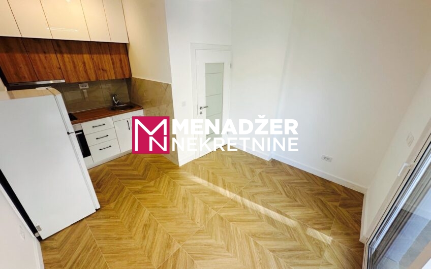 POSLOVNO – KANCELARIJSKI PROSTOR 64 m² – CENTAR