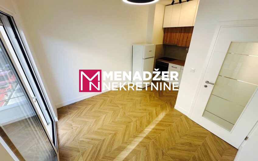 POSLOVNO – KANCELARIJSKI PROSTOR 64 m² – CENTAR