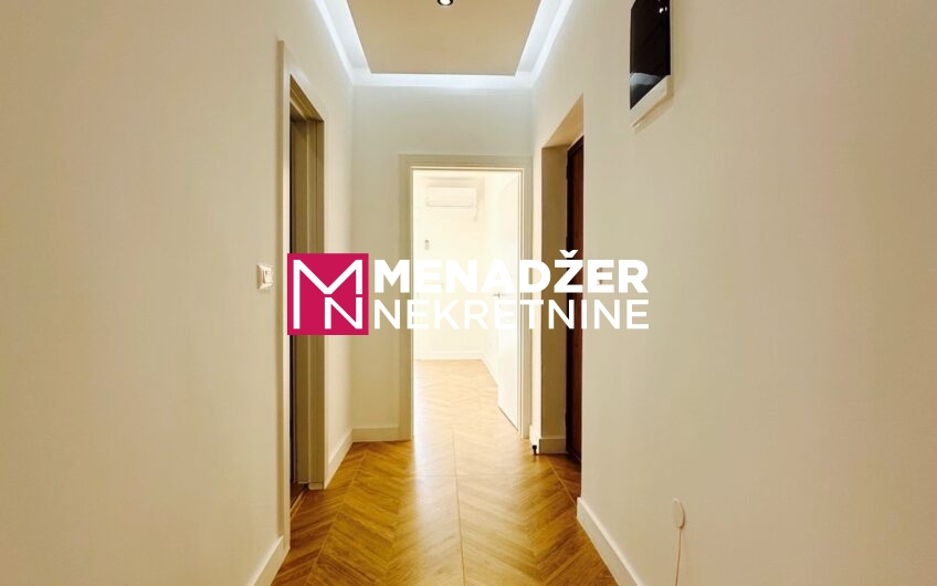 POSLOVNO – KANCELARIJSKI PROSTOR 64 m² – CENTAR