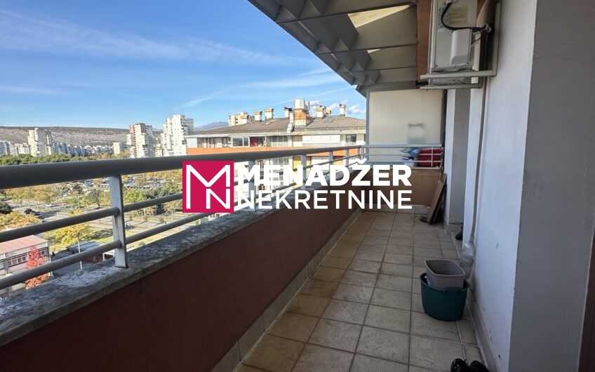 TROSOBAN STAN 121 m² – PREKO MORAČE
